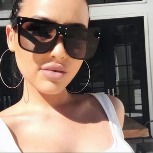Flat top Oversized Sunglasses